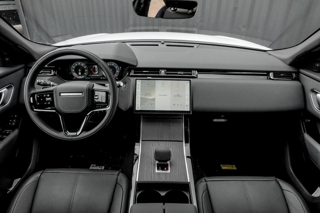 2026 LAND ROVER RANGE ROVER VELAR - Image 20