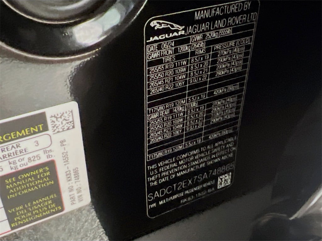 2025 JAGUAR F-PACE - Image 33