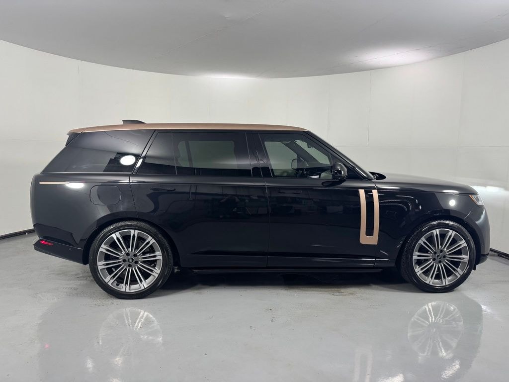 Used 2024 Land Rover Range Rover P530 SE 7 Seat SUV
