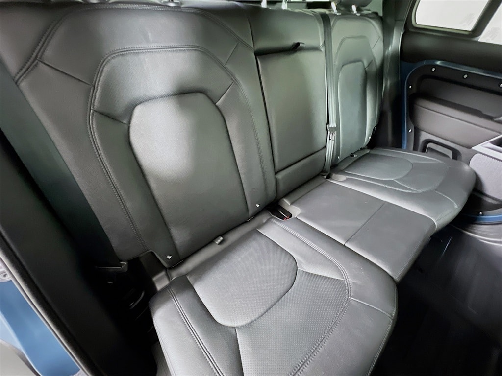 2024 LAND ROVER DEFENDER - Image 29