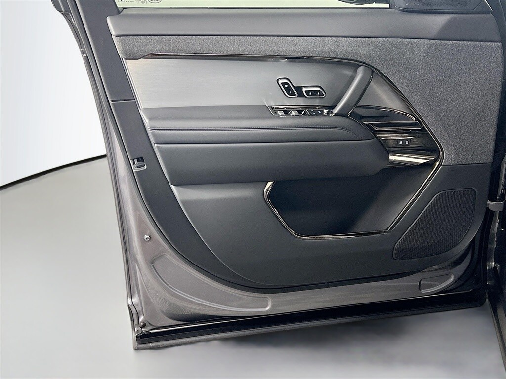 2024 LAND ROVER RANGE ROVER SPORT - Image 18