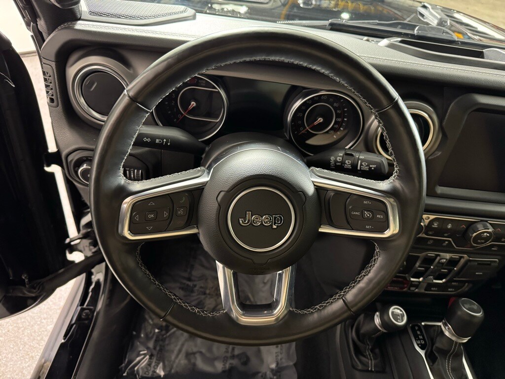 2022 JEEP WRANGLER - Image 15