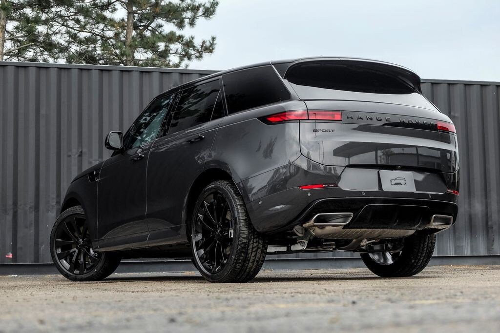 New 2026 Land Rover Range Rover Sport P400 Dynamic SE SUV
