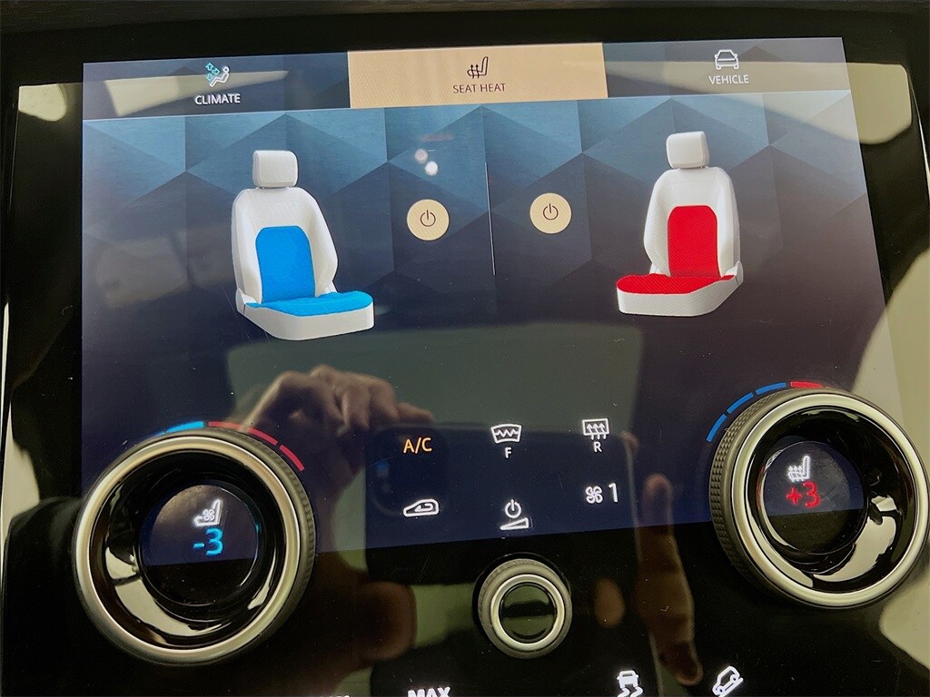 2023 LAND ROVER RANGE ROVER VELAR - Image 20