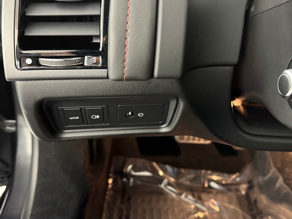 2017 JAGUAR F-TYPE - Image 18