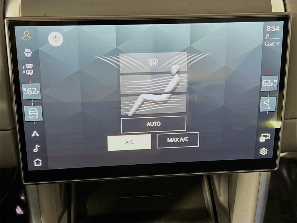 2024 LAND ROVER DISCOVERY SPORT - Image 16