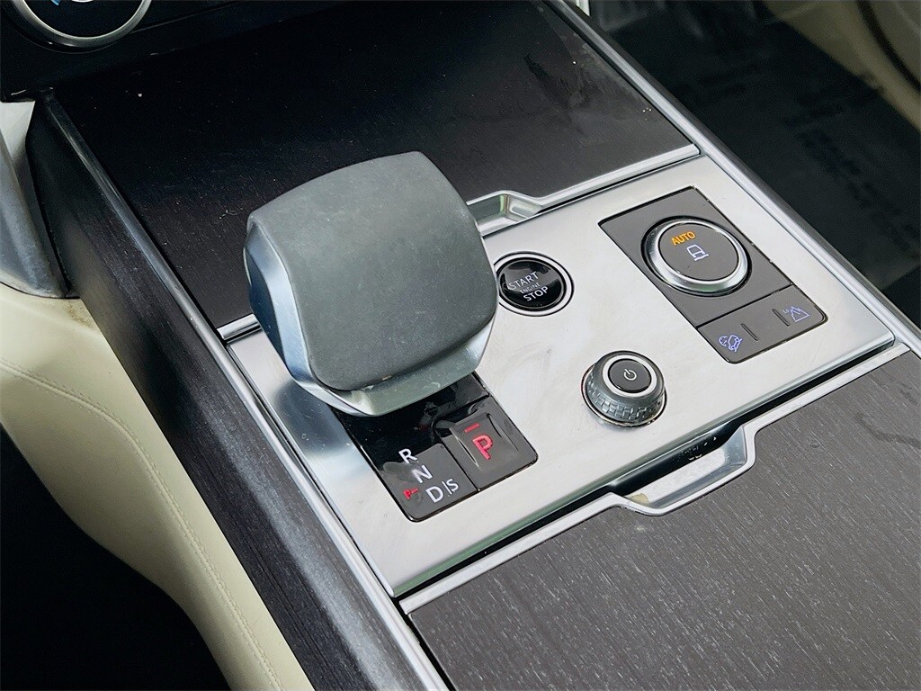 2022 LAND ROVER NEW RANGE ROVER - Image 17