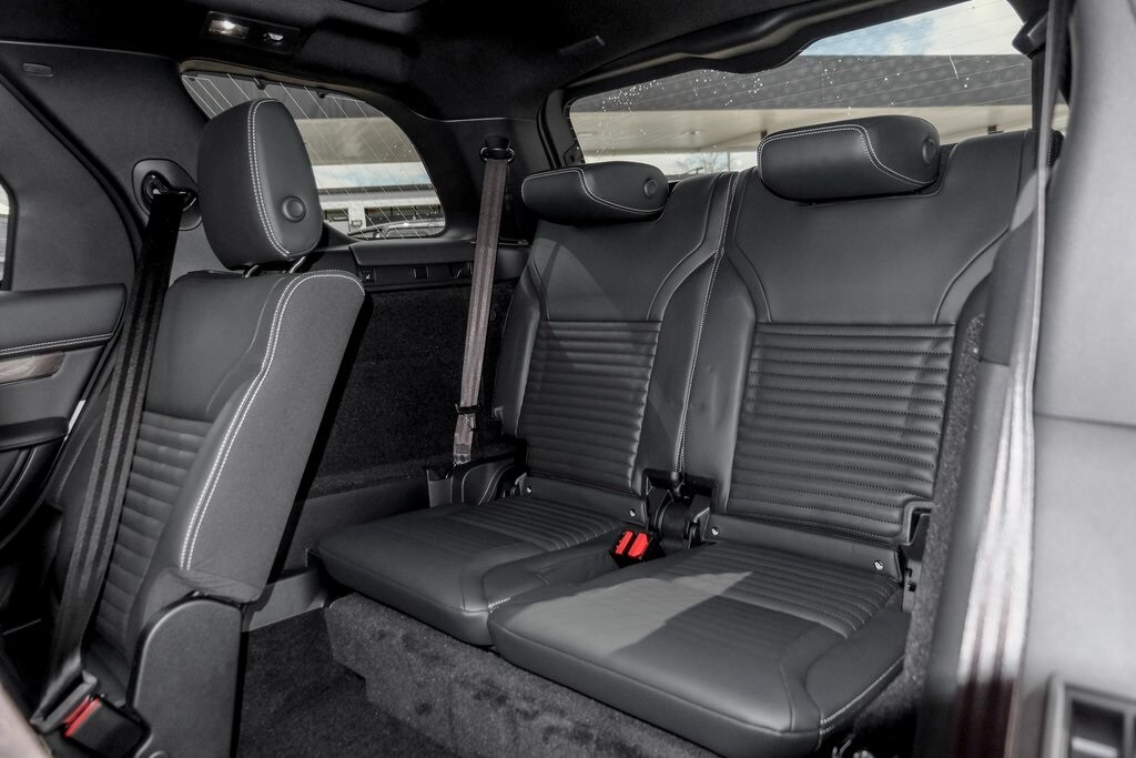 2025 LAND ROVER DISCOVERY - Image 16