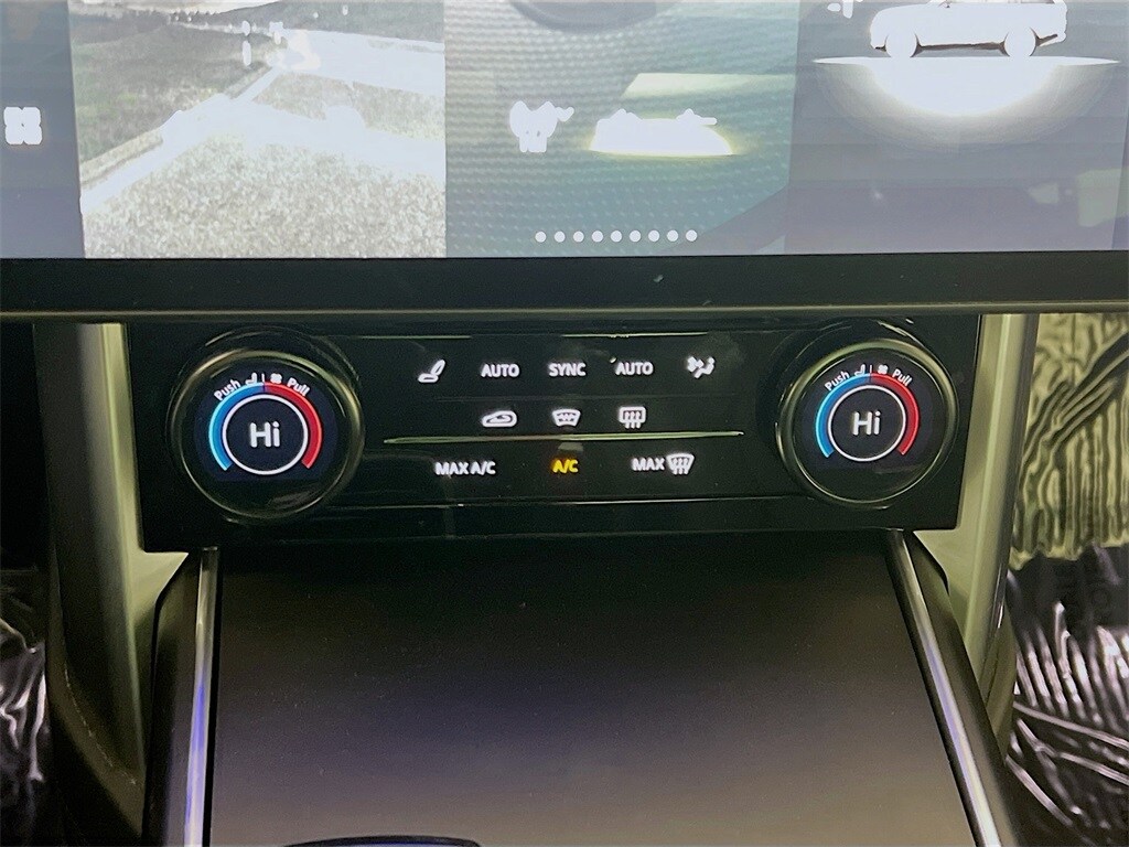 2023 LAND ROVER RANGE ROVER - Image 16