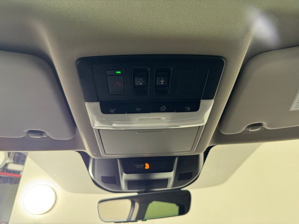 2023 NISSAN ROGUE - Image 23