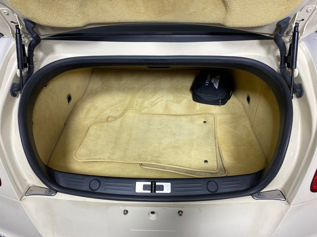 2012 BENTLEY CONTINENTAL - Image 24