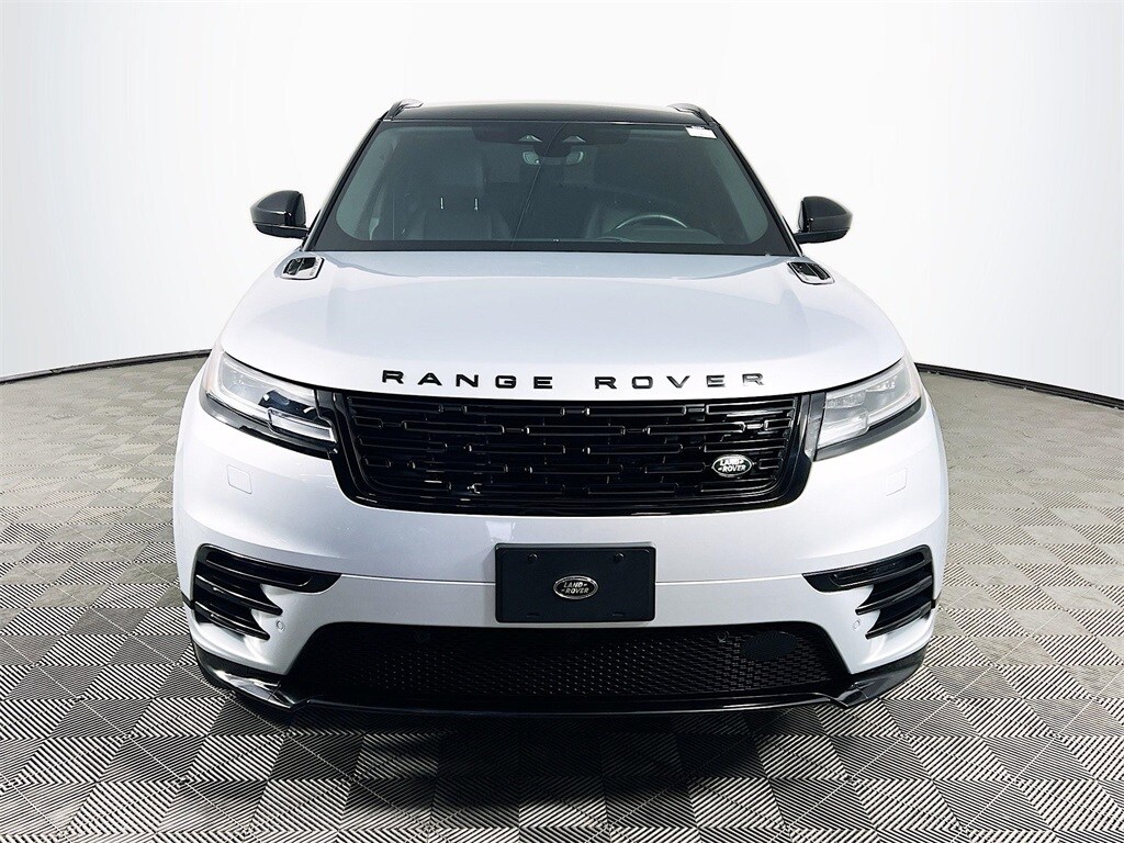 2025 Land Rover Range Rover Velar P250 Dynamic SE photo 2