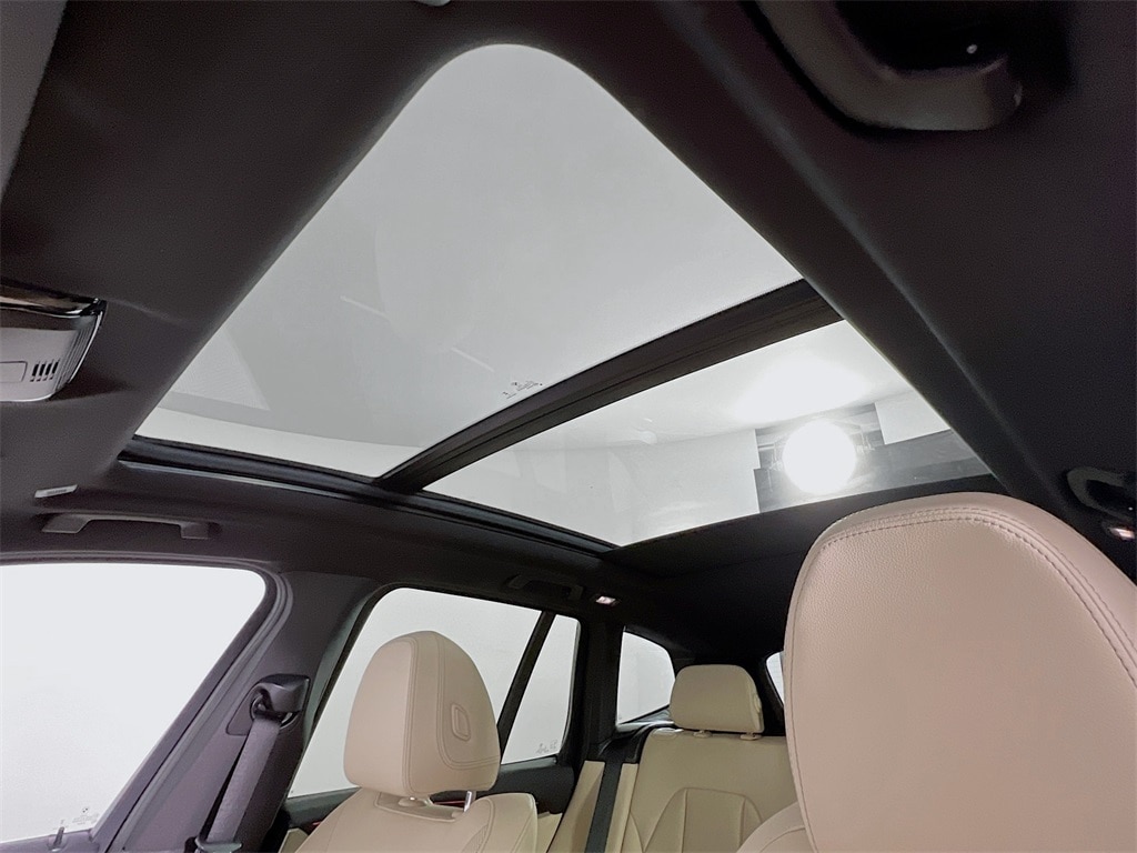 2023 BMW X3 - Image 22