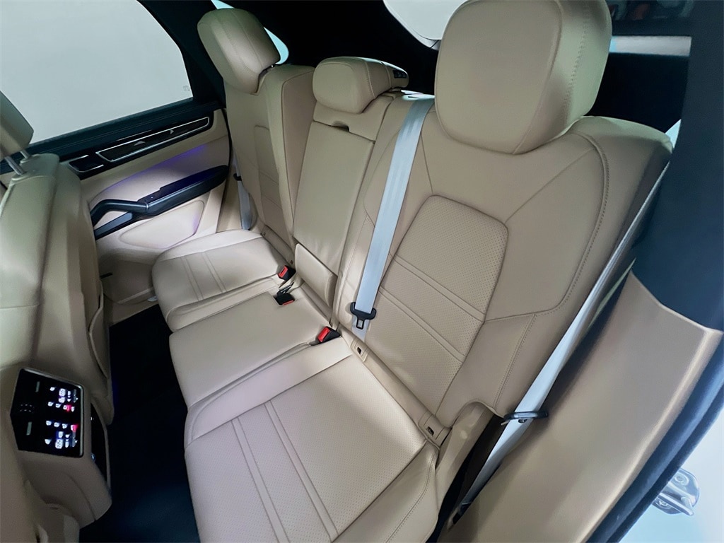 2023 PORSCHE CAYENNE - Image 26