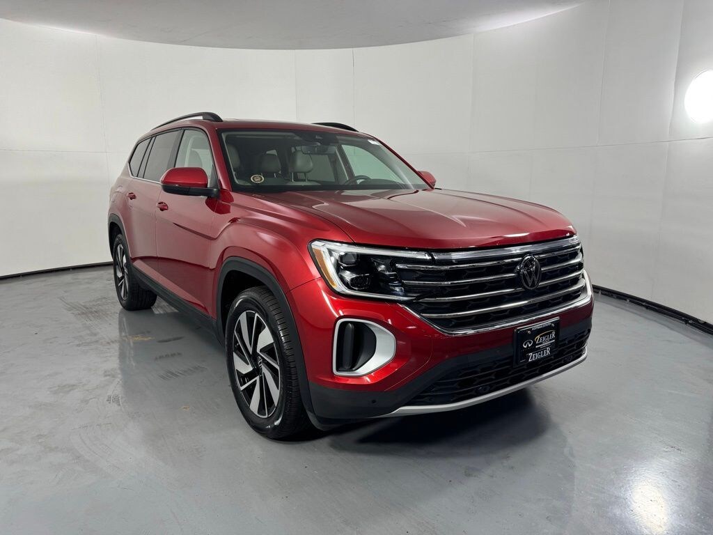 Used 2024 Volkswagen Atlas 2.0T SE w/Technology SUV