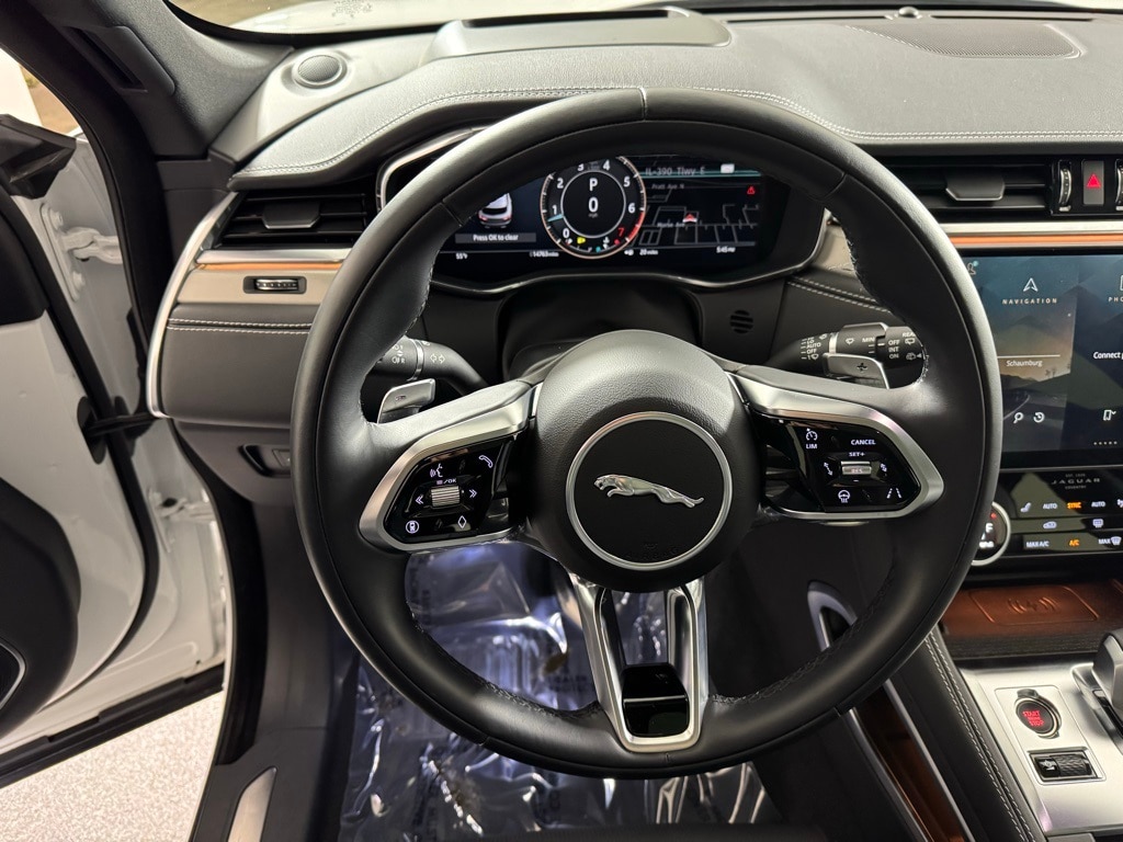 2026 JAGUAR F-PACE - Image 14