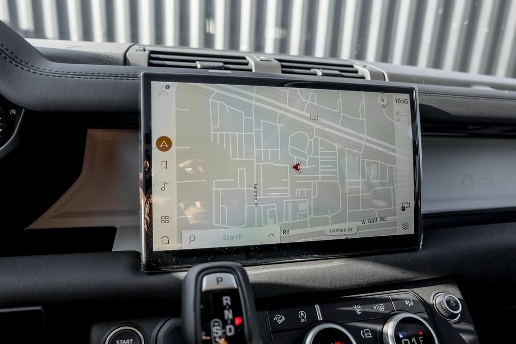 2025 LAND ROVER DEFENDER - Image 13