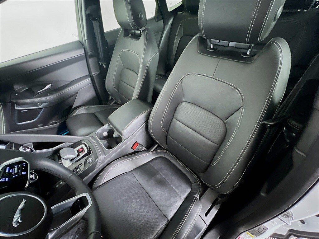 2024 JAGUAR E-PACE - Image 22