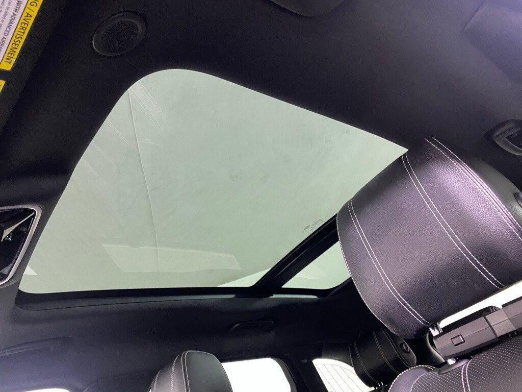 2021 LAND ROVER RANGE ROVER VELAR - Image 25