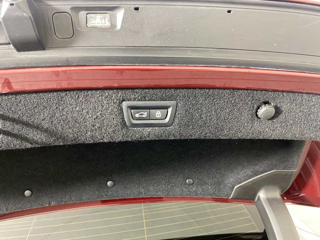 2022 BMW M850I - Image 26