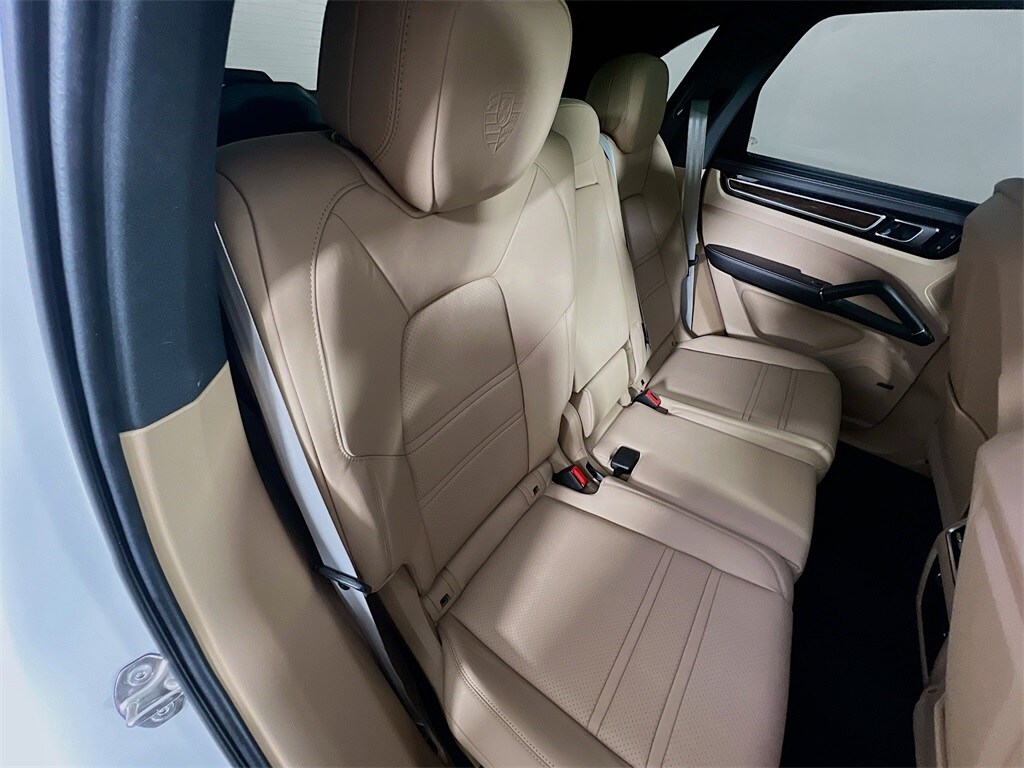 2023 PORSCHE CAYENNE - Image 29