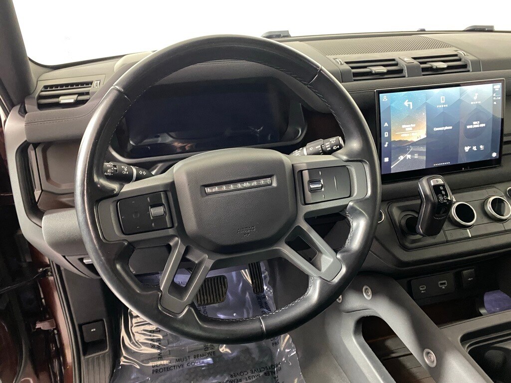 2023 LAND ROVER DEFENDER - Image 11