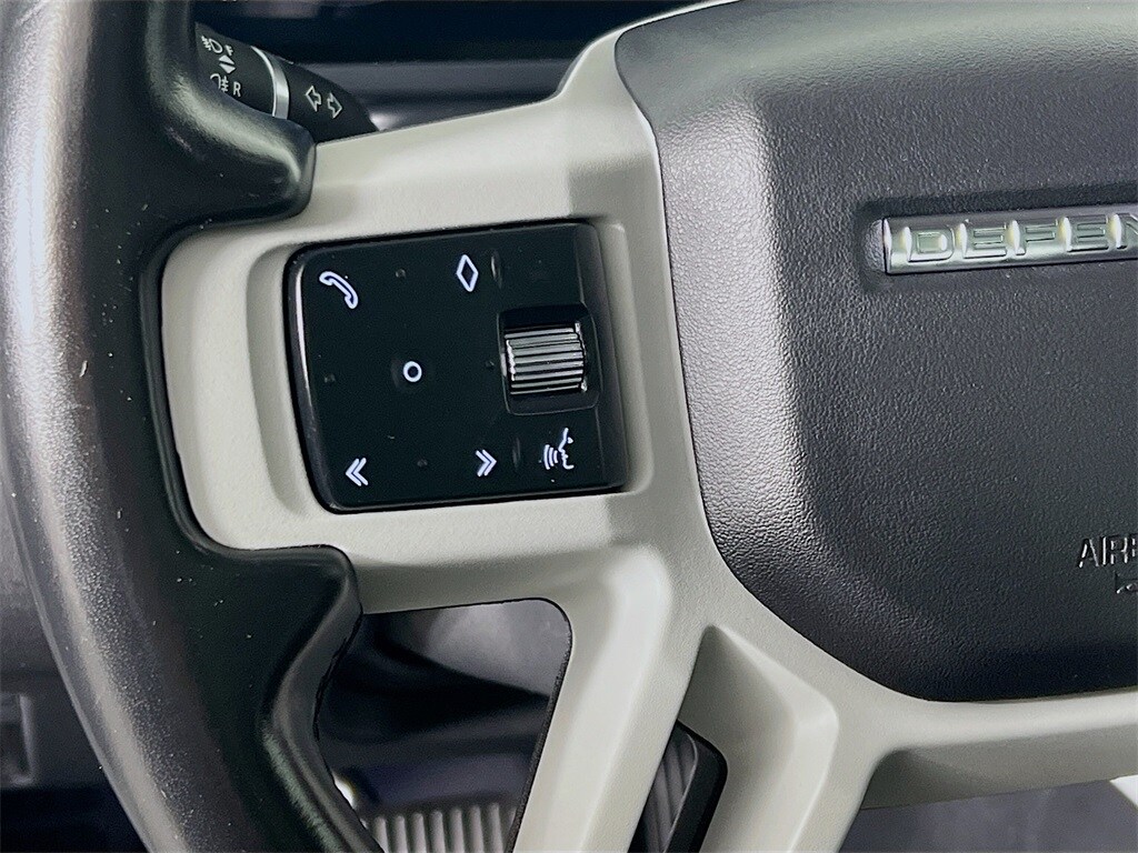 2023 LAND ROVER DEFENDER - Image 10