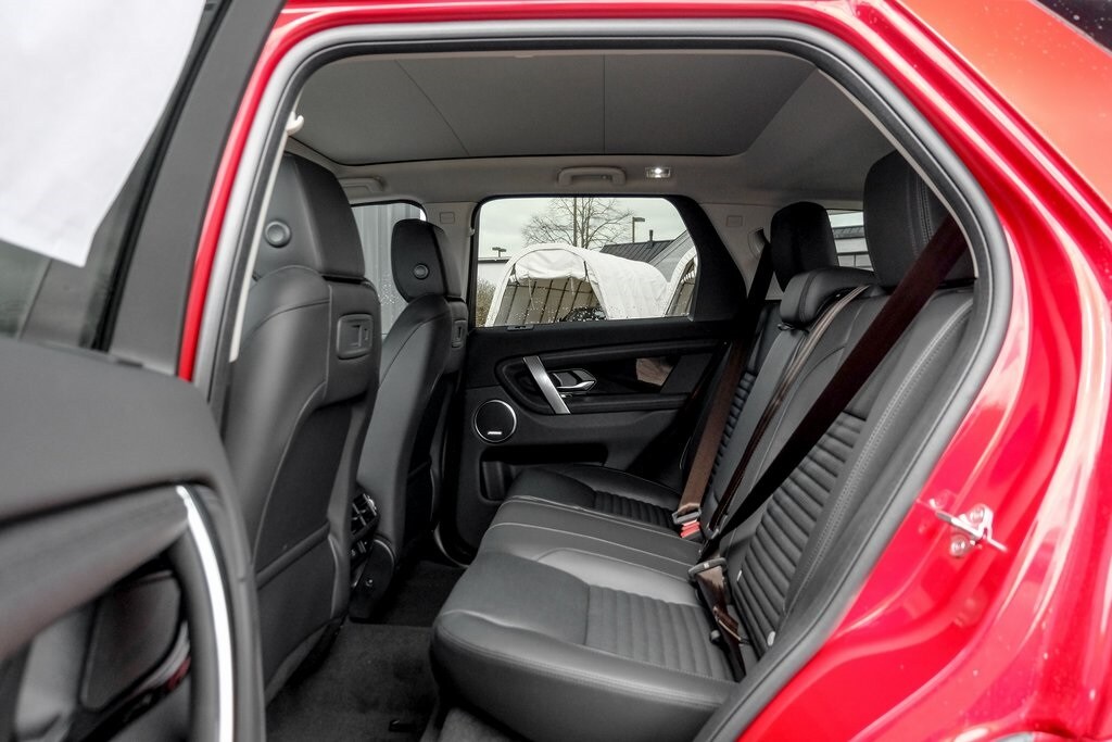 2025 LAND ROVER DISCOVERY SPORT - Image 17