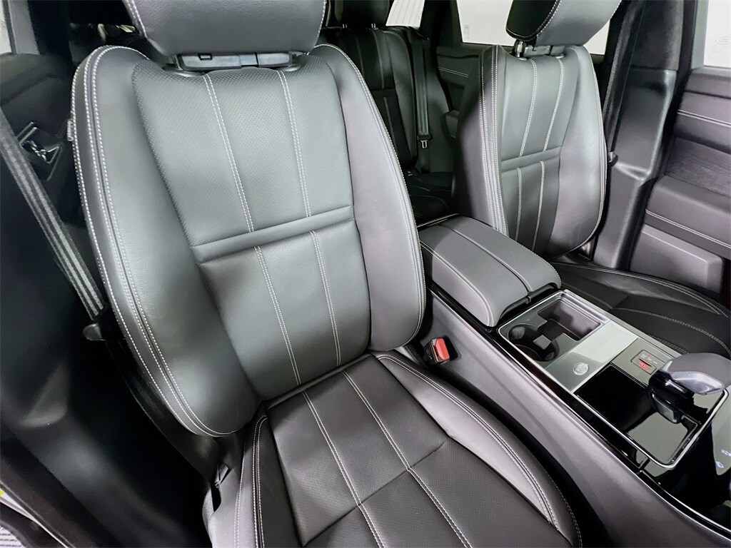 2023 LAND ROVER RANGE ROVER VELAR - Image 29