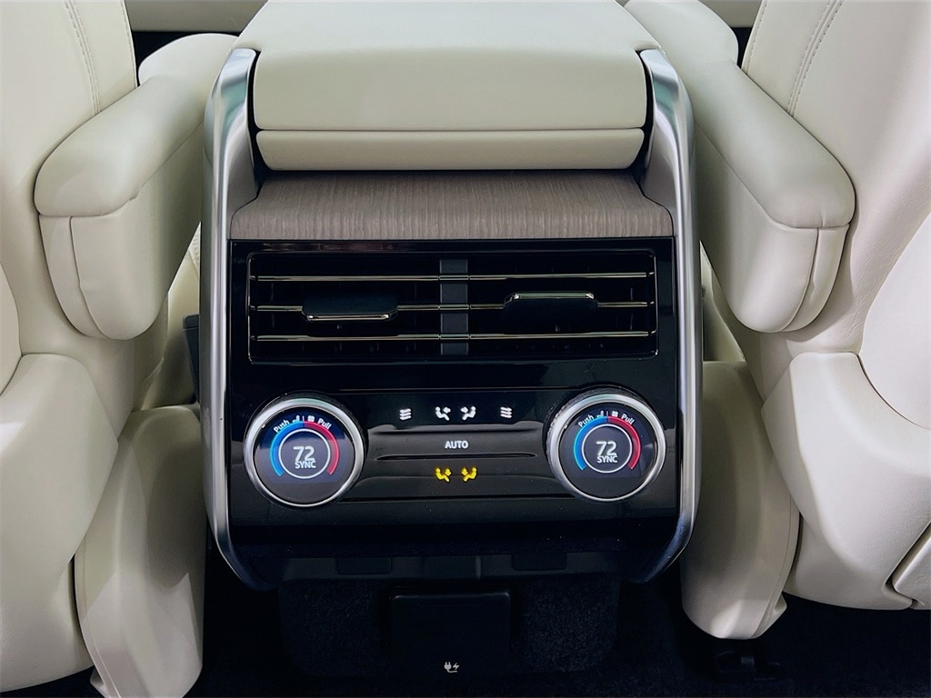 2025 LAND ROVER RANGE ROVER - Image 27