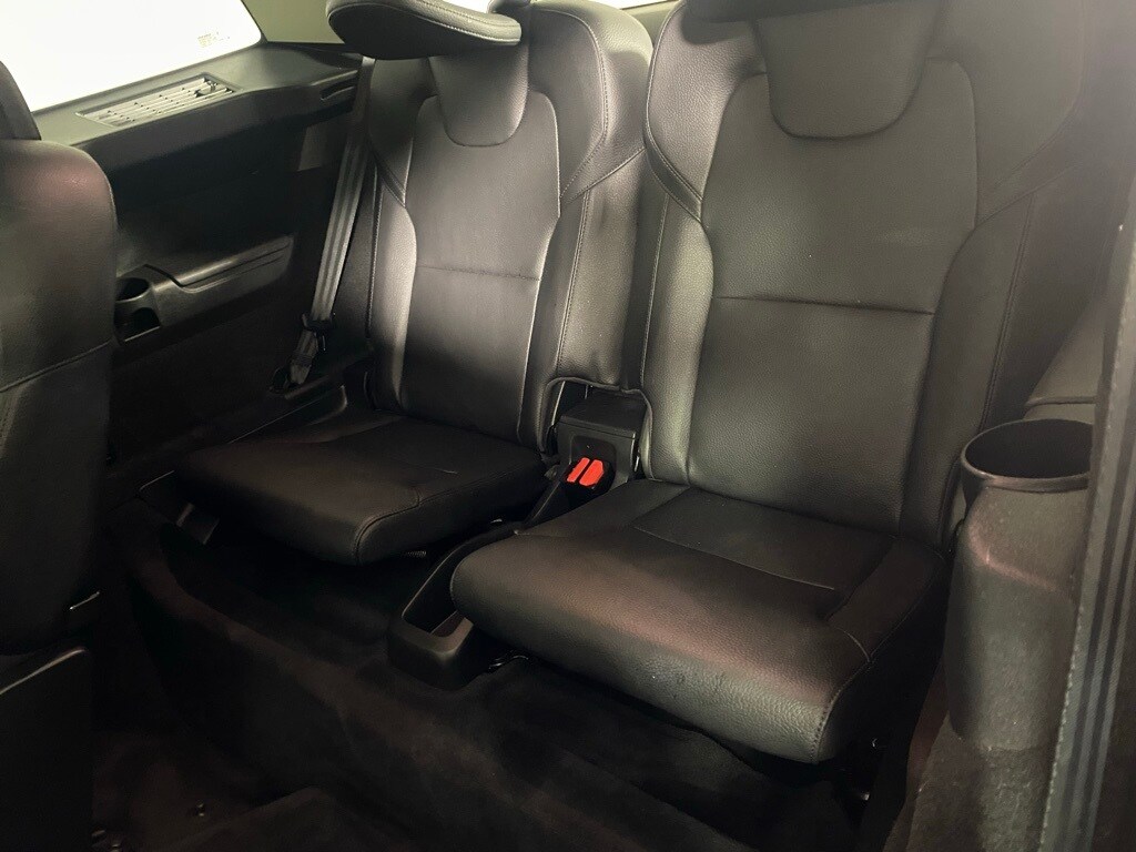 2022 VOLVO XC90 - Image 25
