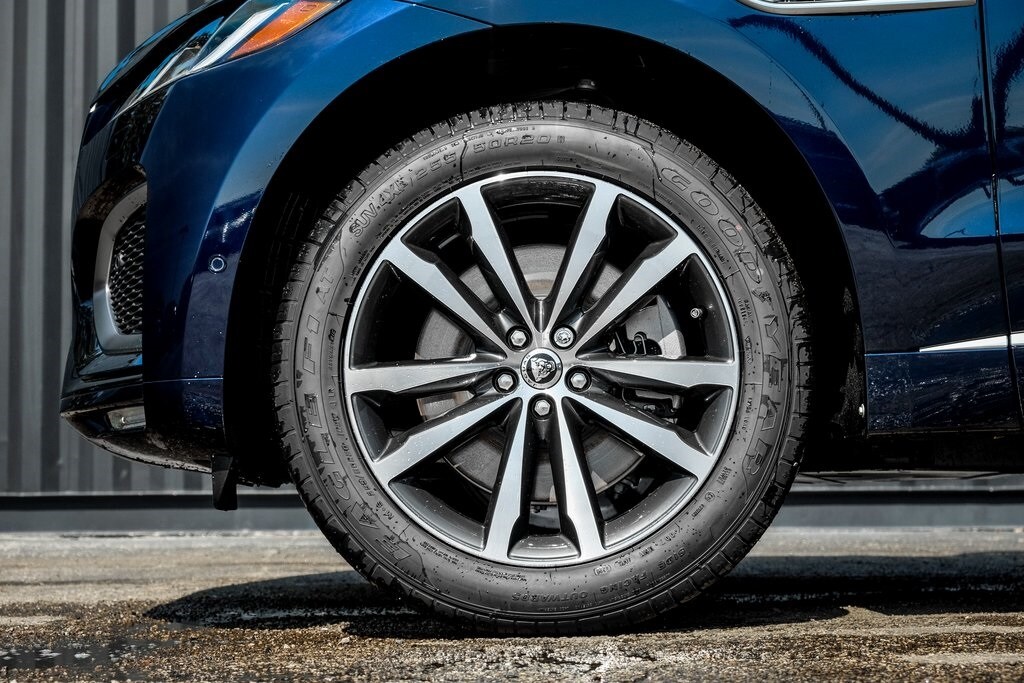 New 2026 Jaguar F-PACE P250 R-Dynamic S SUV