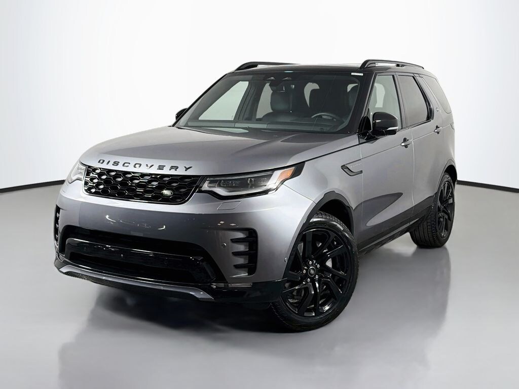 Used 2025 Land Rover Discovery P300 Dynamic SE SUV