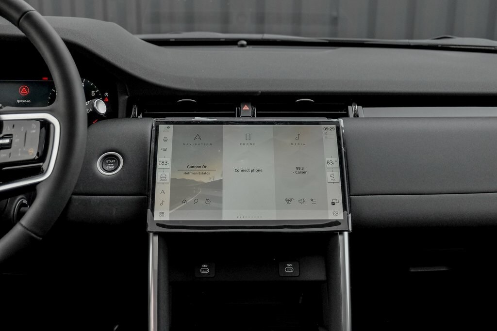 2025 LAND ROVER DISCOVERY SPORT - Image 18