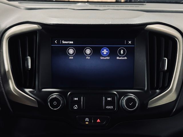 2023 GMC TERRAIN - Image 36