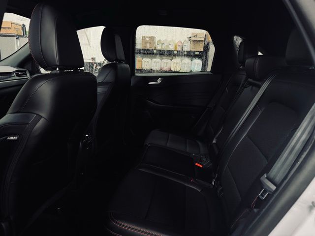 2025 FORD ESCAPE - Image 19