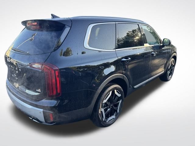 2024 Kia Telluride S photo 4