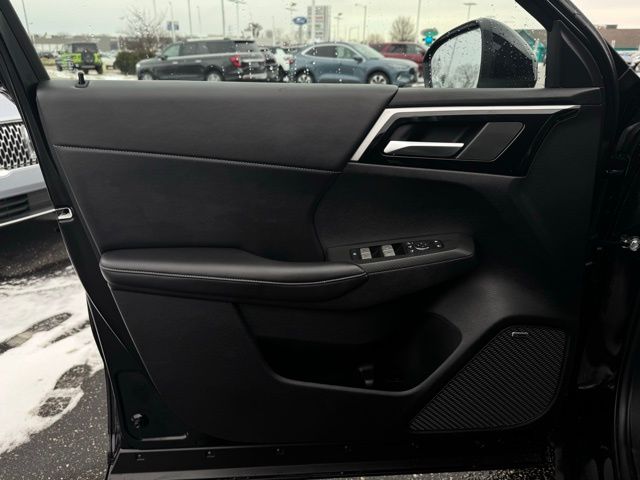 2025 MITSUBISHI OUTLANDER - Image 12