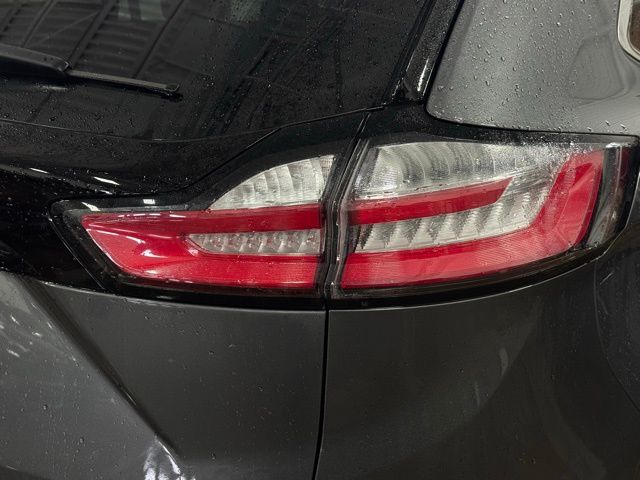 2022 FORD EDGE - Image 7