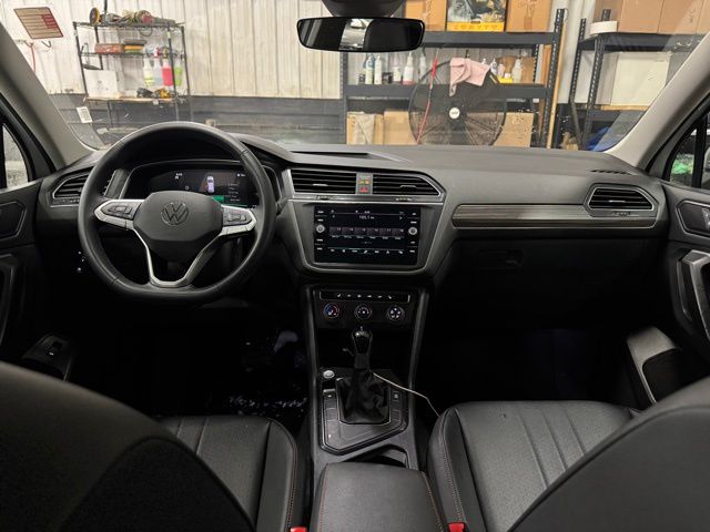 2024 VOLKSWAGEN TIGUAN - Image 22