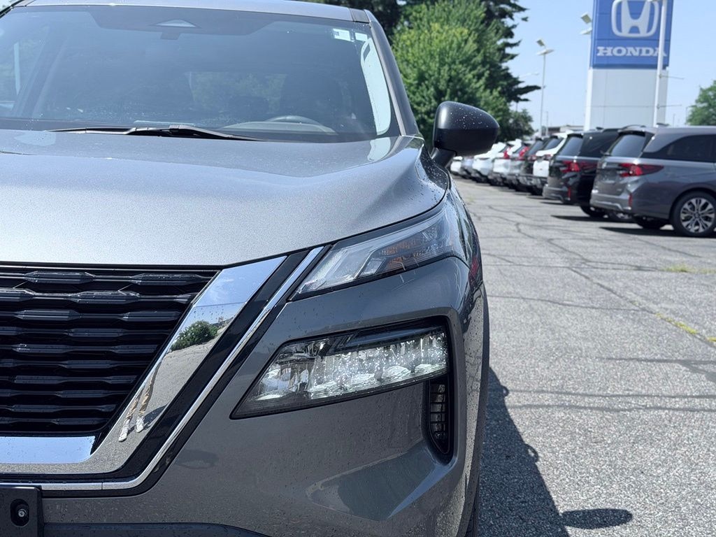 Used 2023 Nissan Rogue S SUV