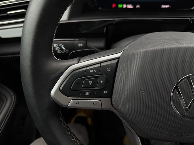 2025 VOLKSWAGEN ATLAS CROSS SPORT - Image 25