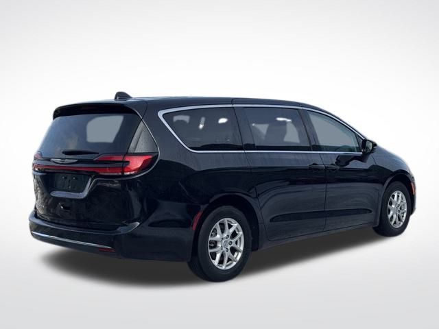 2024 CHRYSLER PACIFICA - Image 5