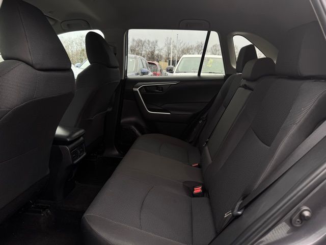 2024 TOYOTA RAV4 - Image 16