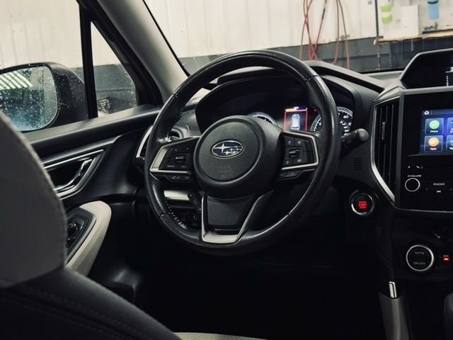 2022 SUBARU FORESTER - Image 24