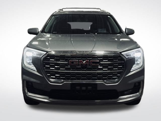 2023 GMC TERRAIN - Image 2