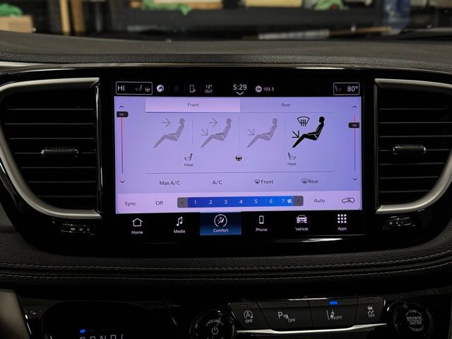 2022 CHRYSLER PACIFICA - Image 38