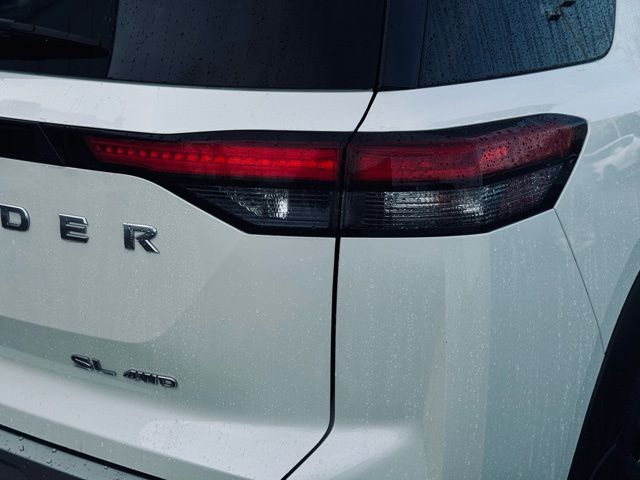 2023 NISSAN PATHFINDER - Image 7