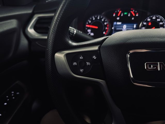 2023 GMC ACADIA - Image 29