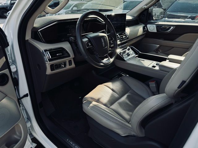 2024 LINCOLN NAVIGATOR L - Image 19